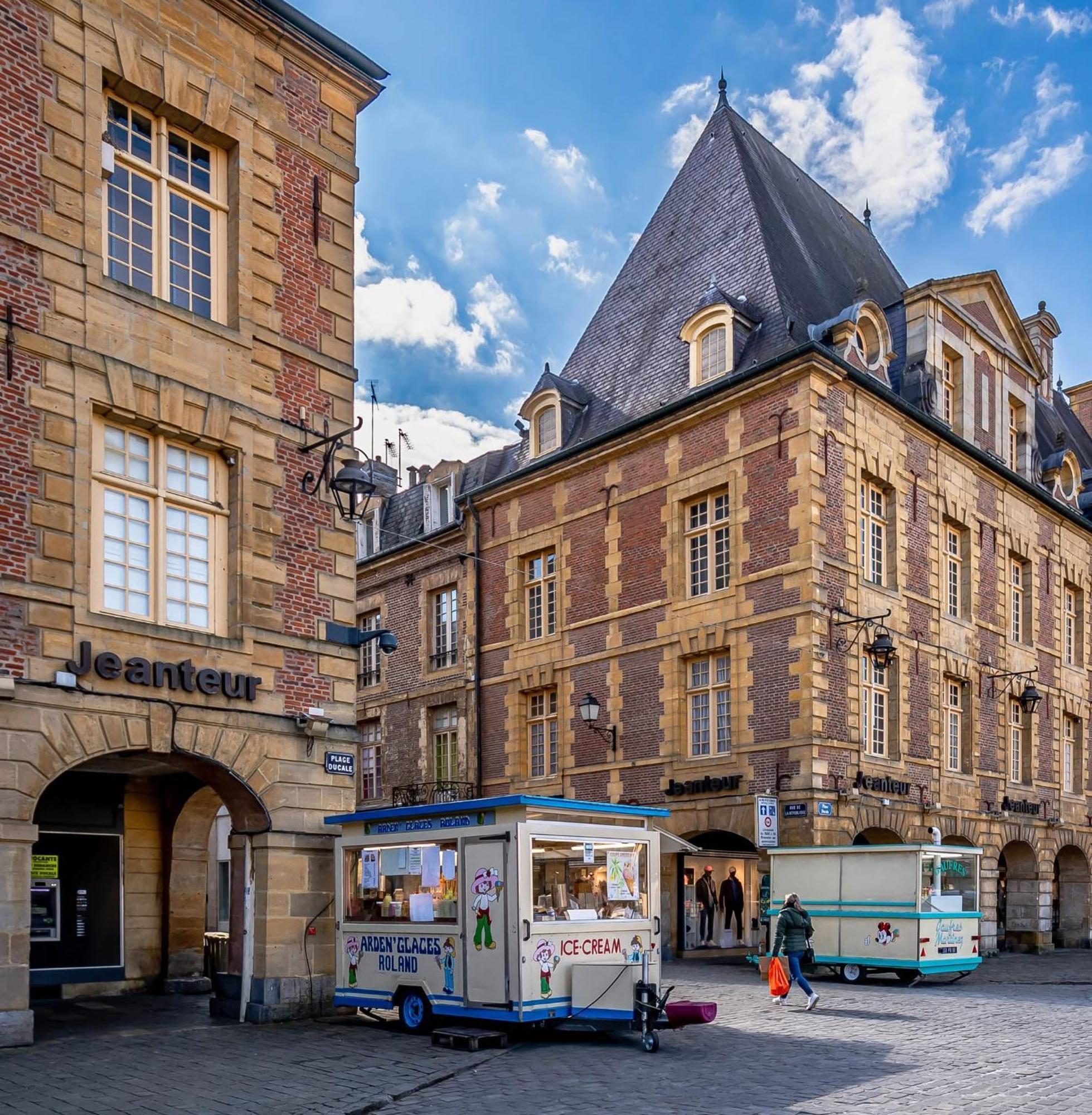 Le Petit Ardennais Charleville-Mézières المظهر الخارجي الصورة